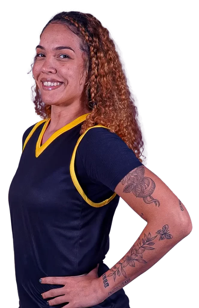 Foto da atleta de basquete Lua Nascimento